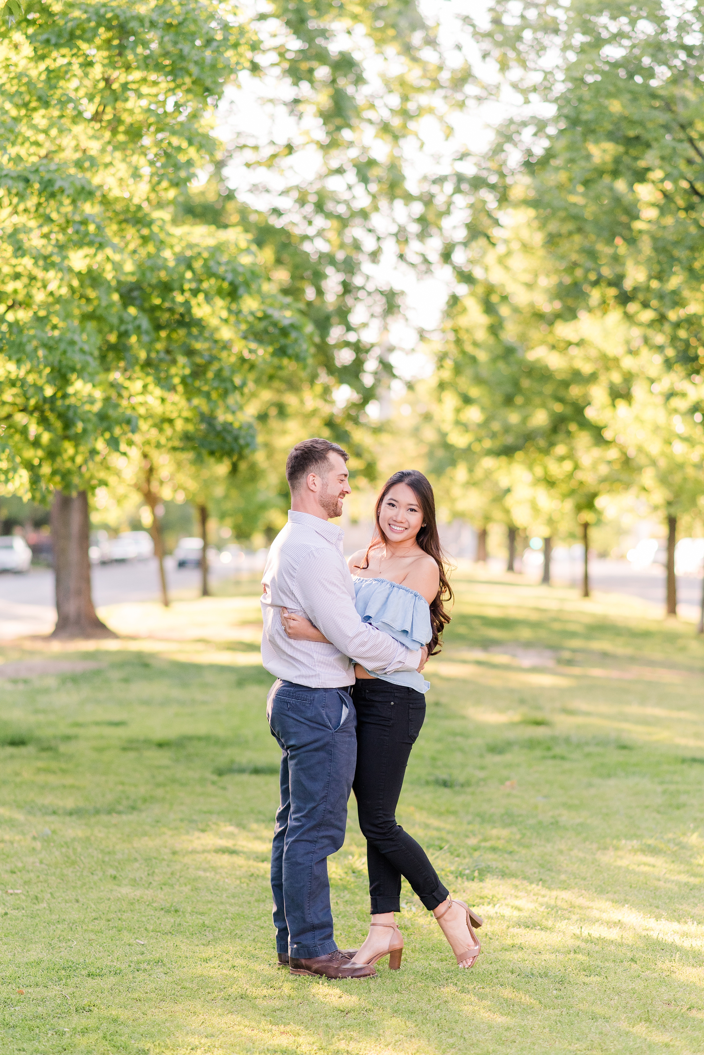 Monument Avenue Engagement Session | Kailey Brianne Photography 