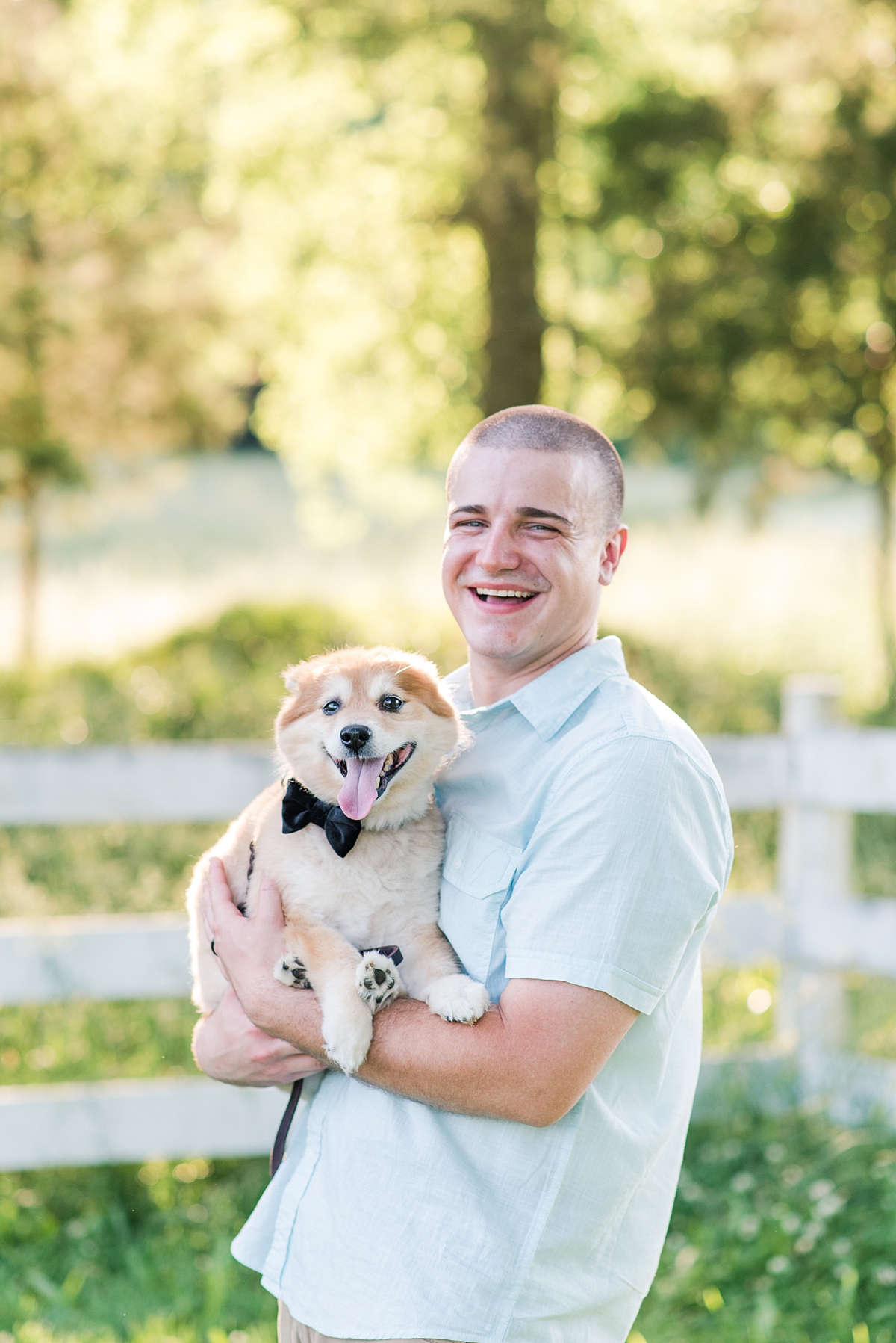 Light and Airy Spring Tuckahoe Plantation Engagement Session with Pets. Photography by Virginia Wedding Photographer, Kailey Brianne Photography. 