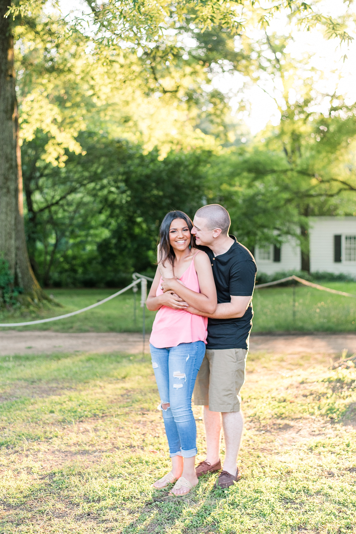 Light and Airy Spring Tuckahoe Plantation Engagement Session. Photography by Richmond Wedding Photographer, Kailey Brianne Photography. 