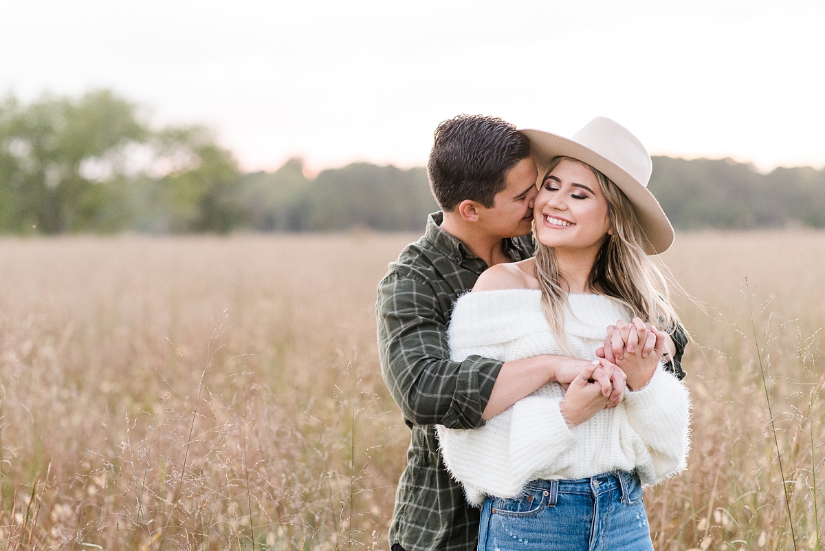 Stylish Engagement Outfit and Unique Poses at Yorktown Battlefield Fall Engagement Session. Engagement Photography by Virginia Beach Wedding Photographer Kailey Brianne Photography. 