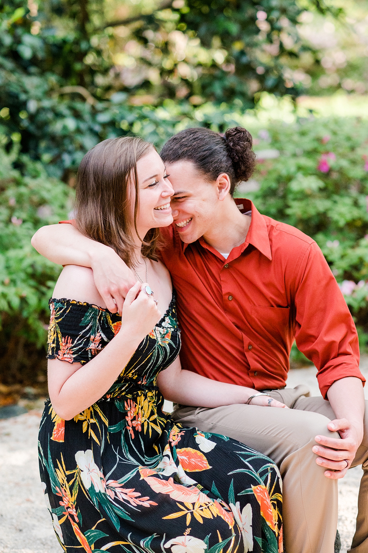 Spring Red Wing Park Engagement Session with blooms. Photography by Richmond Wedding Photographer Kailey Brianne Photography. 