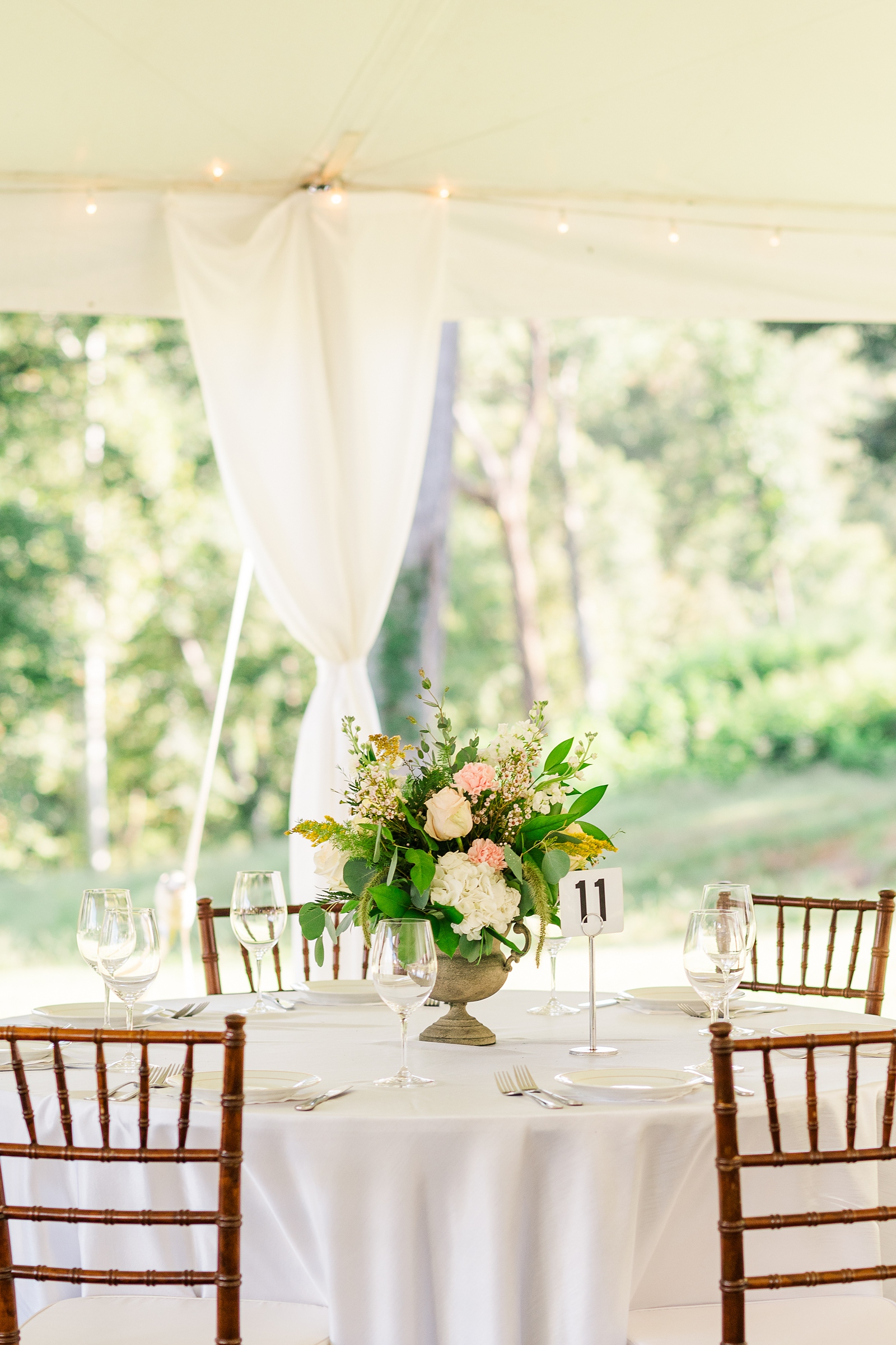 Elegant Reception Decor for Summer  Estate Wedding Reception. Photography by New Kent Wedding Photographer Kailey Brianne Photography. 