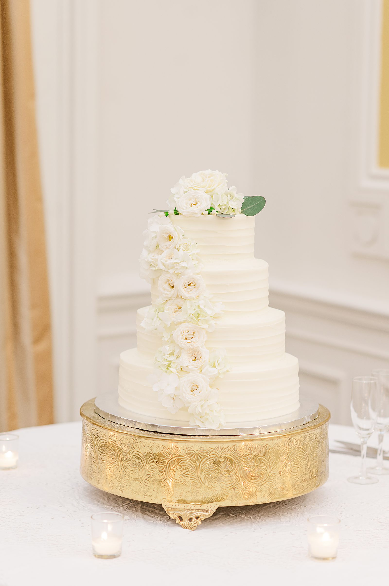 Wedding Cake by The Mixing Bowl RVA at Jefferson Hotel Wedding. Richmond Wedding Photographer Kailey Brianne Photography