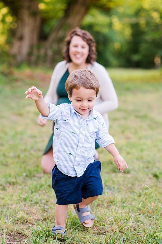 Richmond Spring Mini Sessions with Family Portrait Photographer.