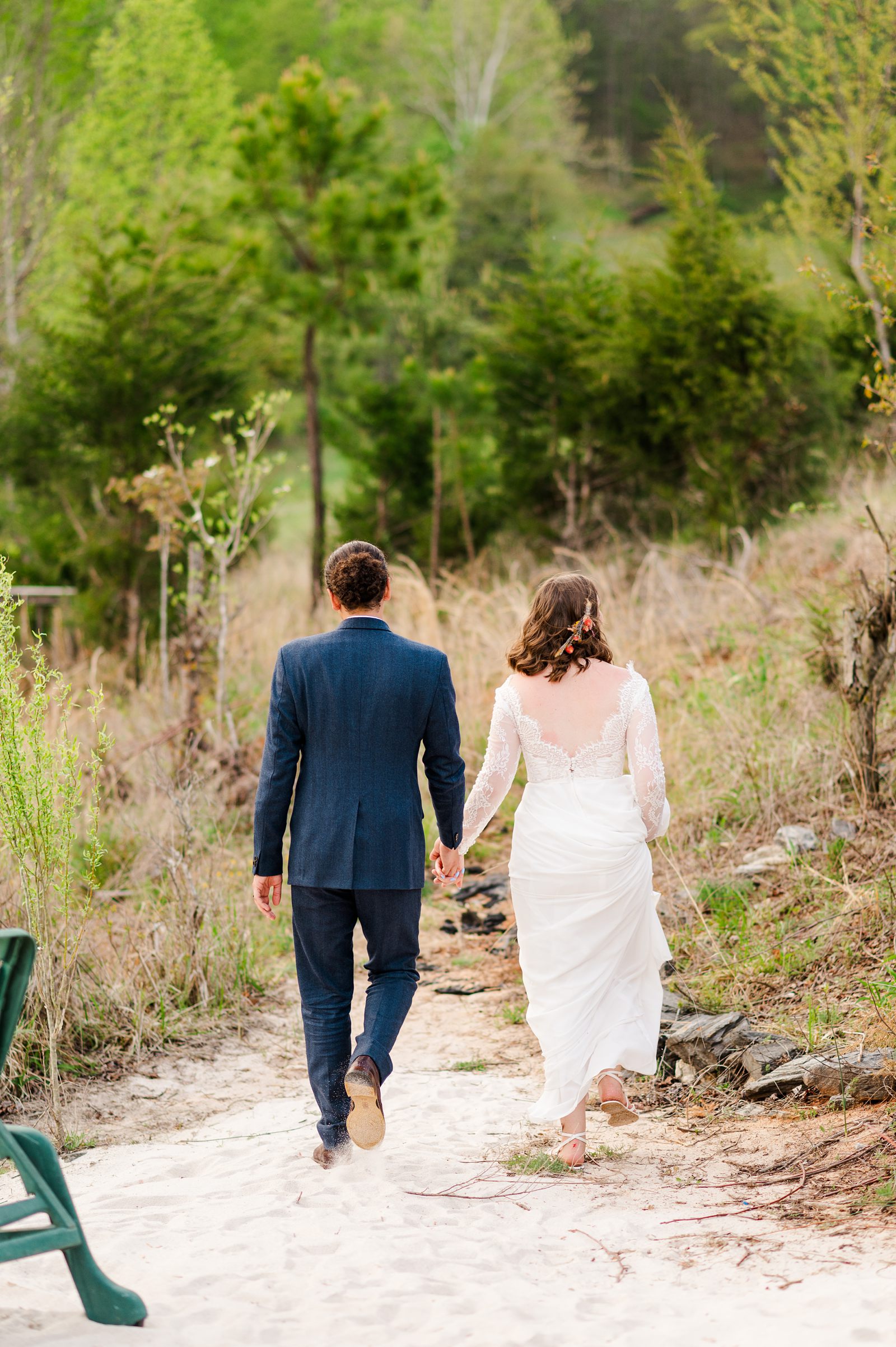 Fun Bride and Groom Portraits with Fun Virginia Wedding Photographer Kailey Brianne Photography