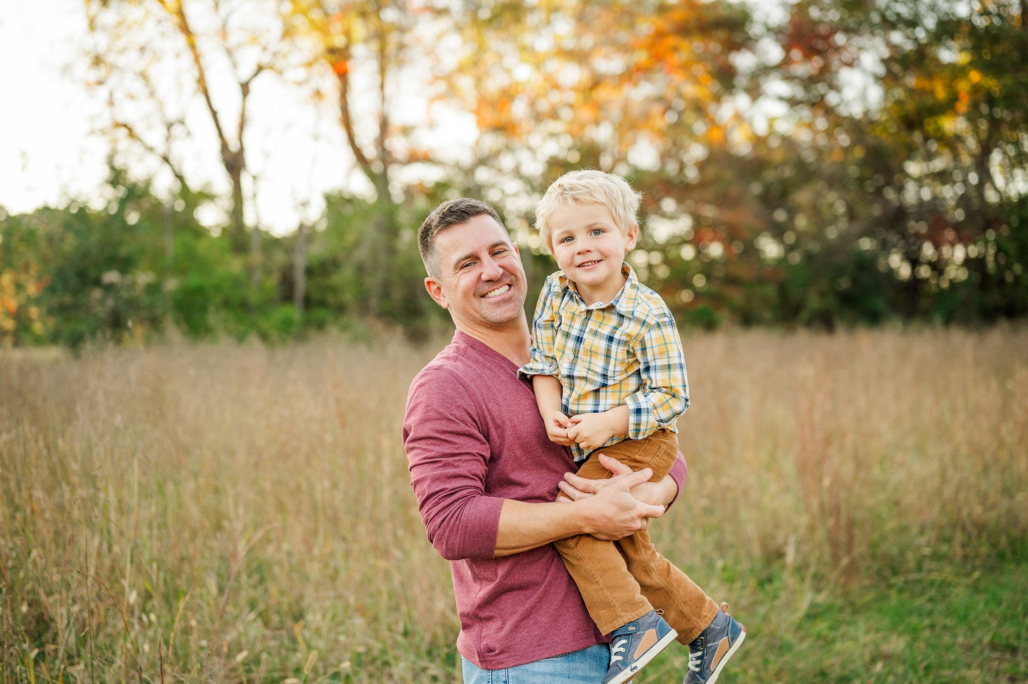 Kailey Brianne Photography 2025 Mini Sessions at Windy Knoll Farms. Richmond Family Fall and Holiday Mini Session Photographer