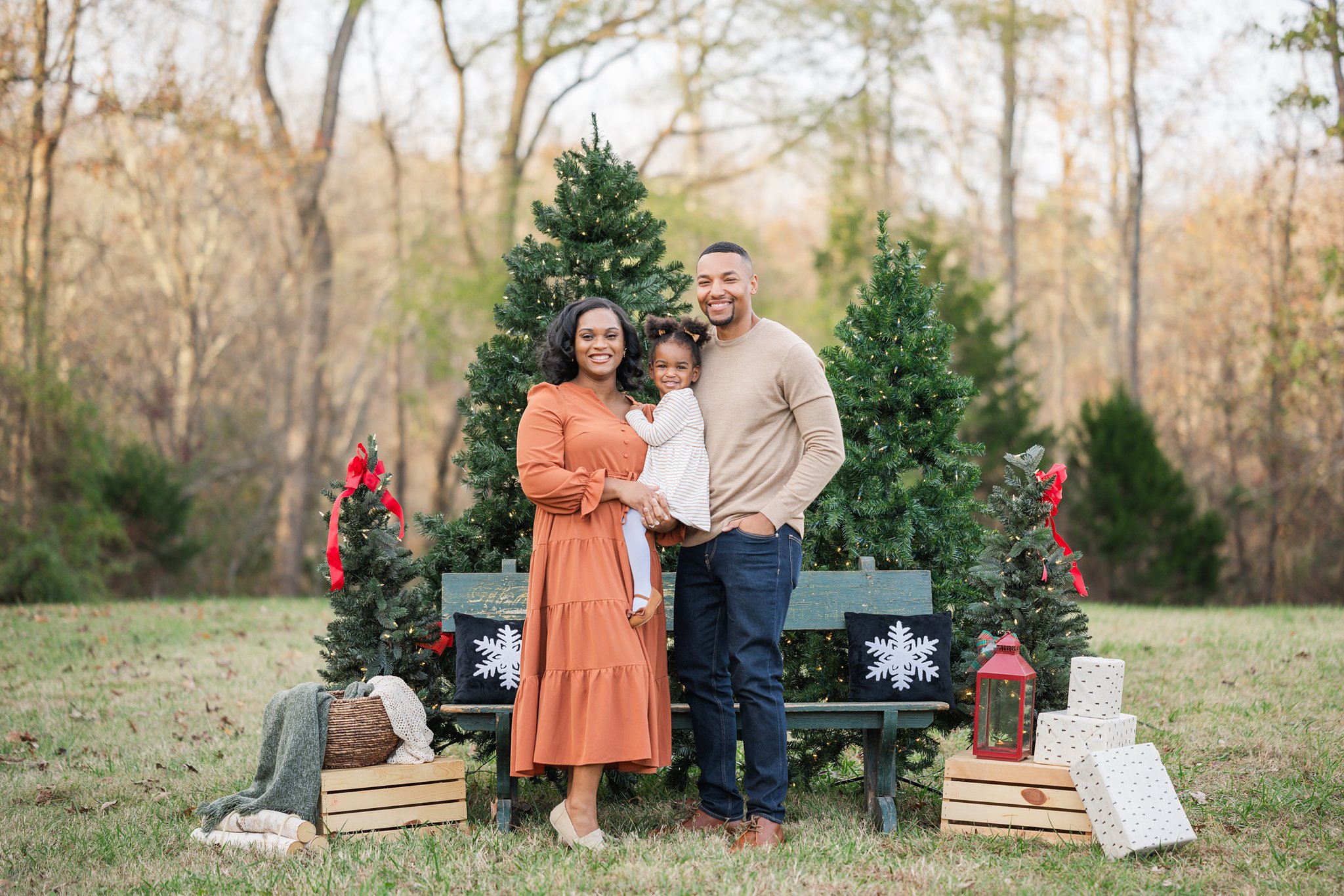 Kailey Brianne Photography 2025 Mini Sessions. Richmond Family Fall and Holiday Mini Session Photographer